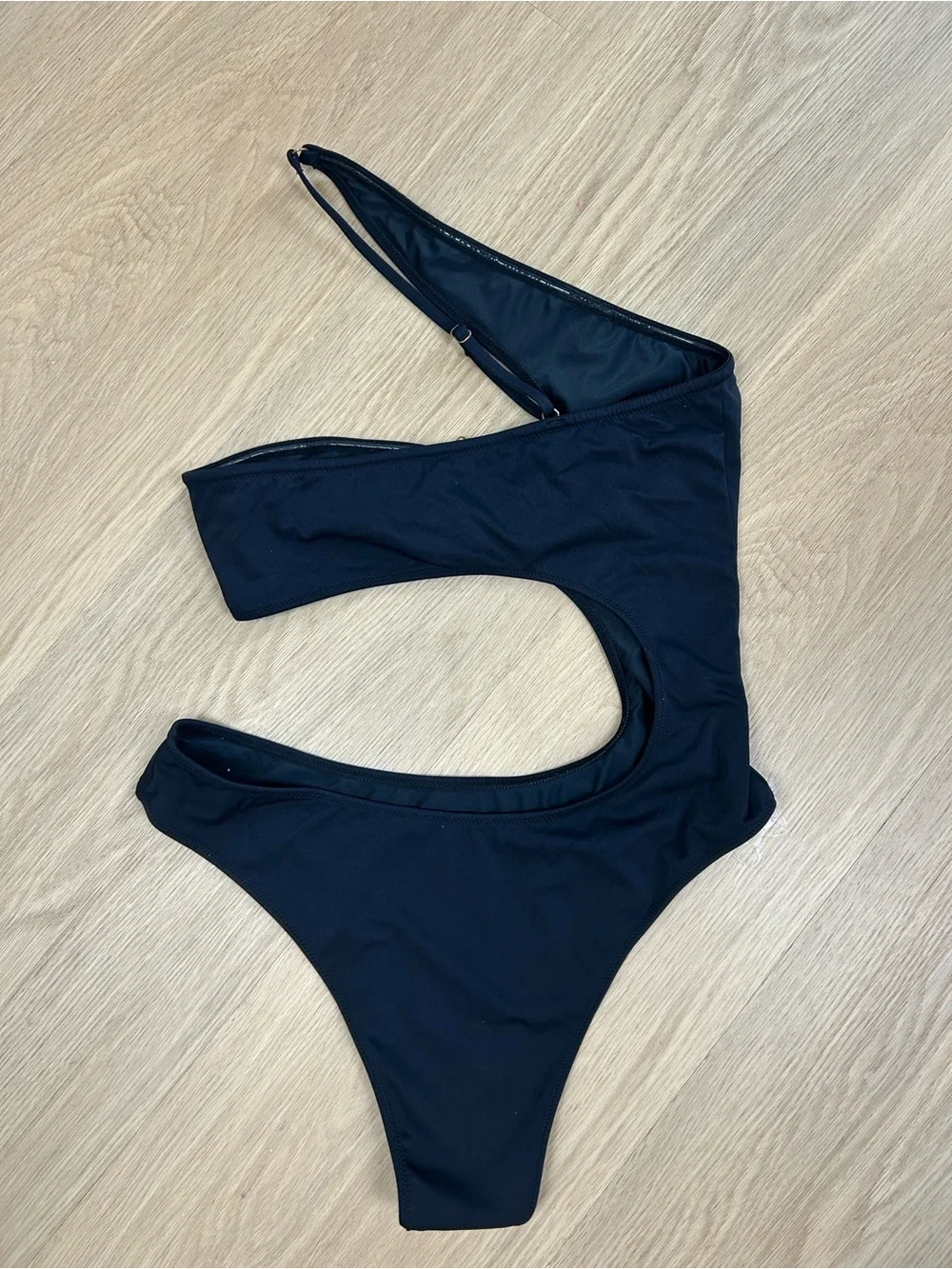 Oh Polly NEENA Asymmetrical Cut Out One Piece One Shoulder Swimsuit M